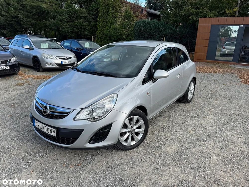 Opel Corsa 2014 photo 2