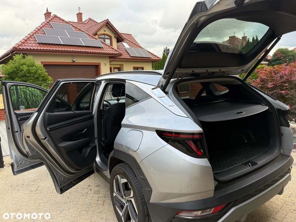 Hyundai Tucson 1.6 T-GDi HEV Platinum 4WD - 21