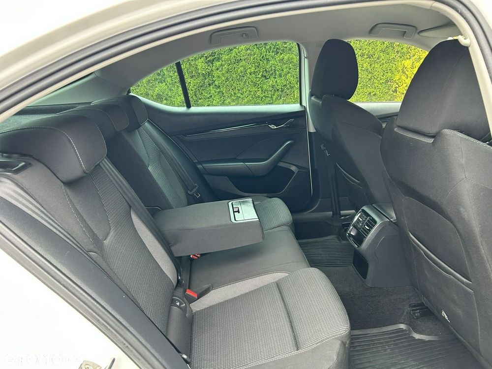 Skoda Octavia - 8
