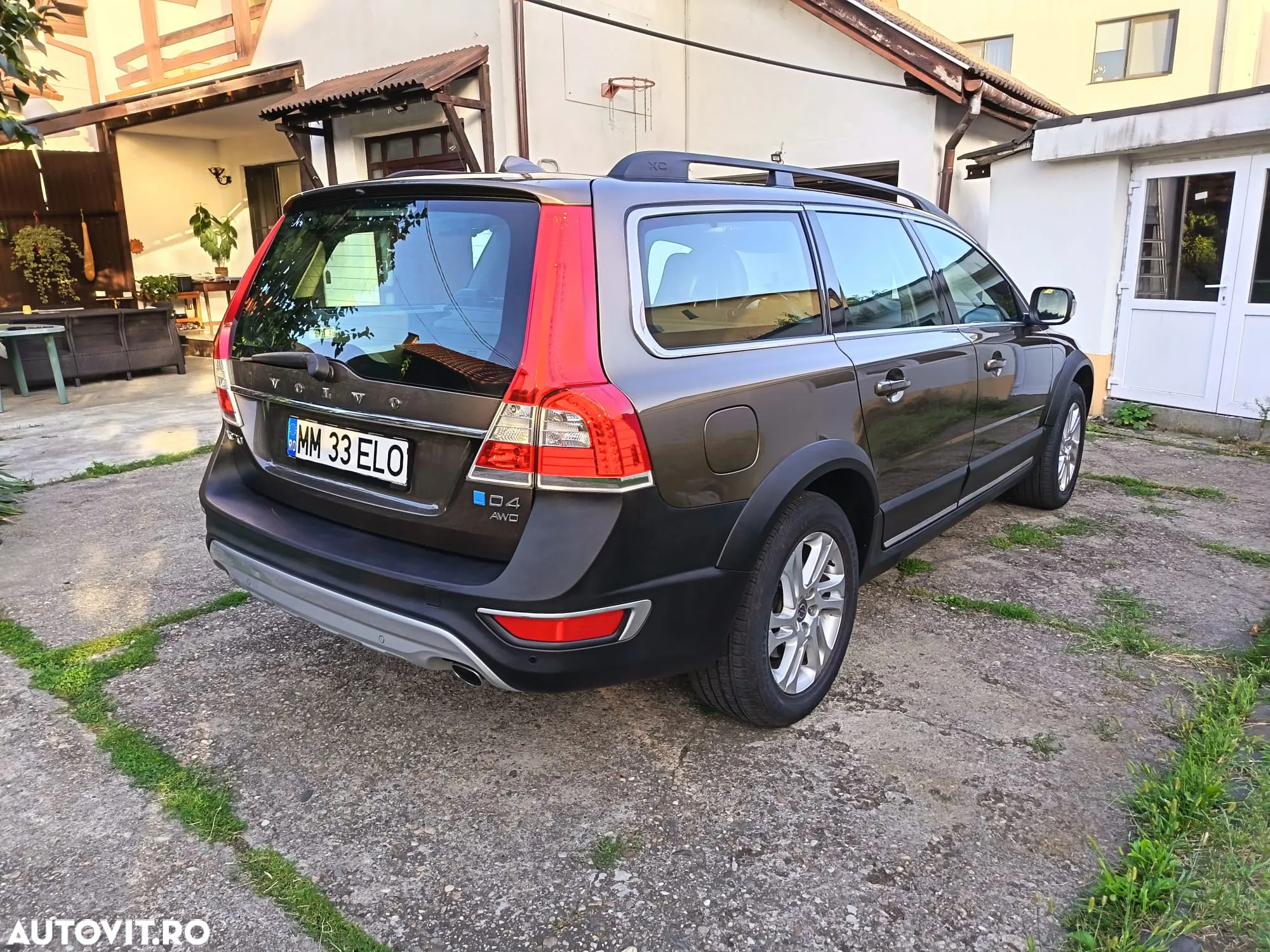 Volvo XC 70 D4AWD Momentum - 4