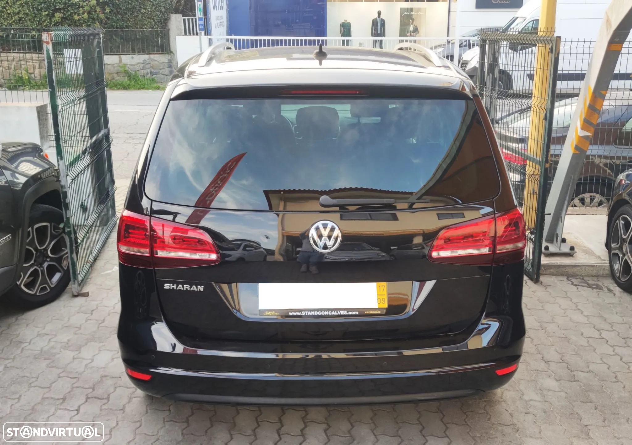 VW Sharan 2.0 TDI Trendline - 18