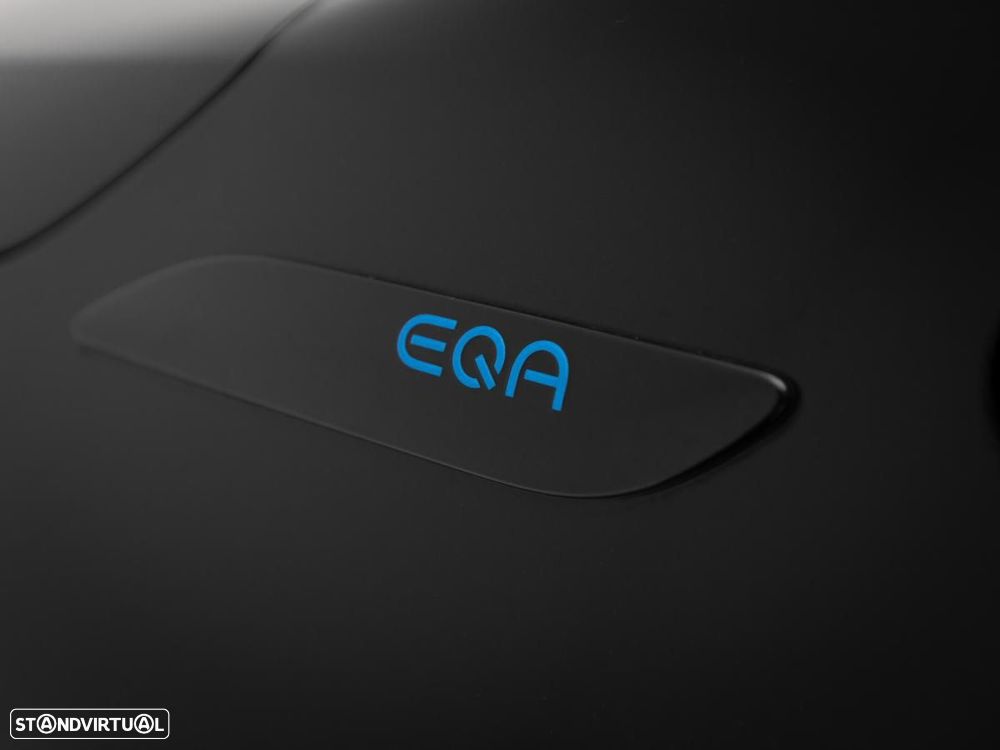 Mercedes-Benz EQA 250 AMG Line - 17