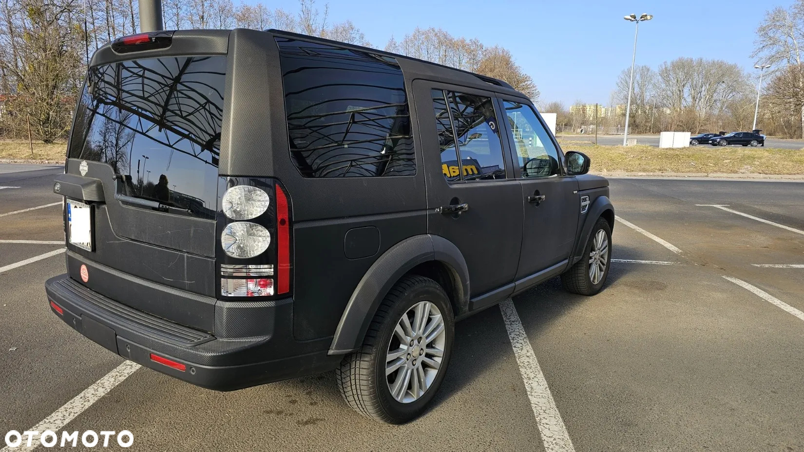 Land Rover Discovery IV 3.0 SD V6 HSE - 5