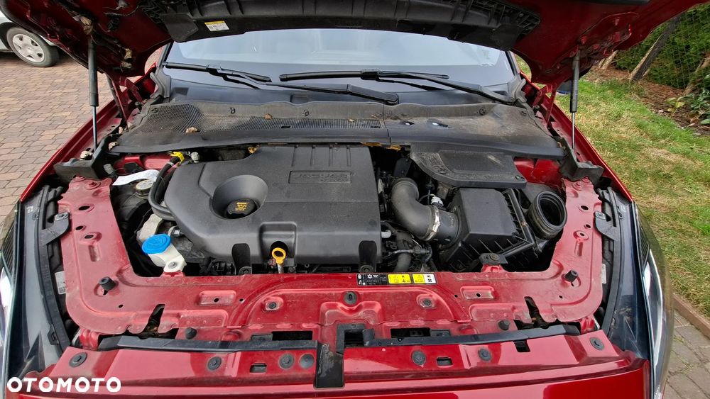 Jaguar E-Pace D150 AWD R-Dynamic S - 40