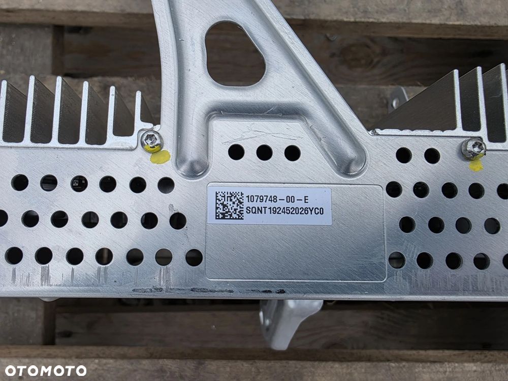 WZMACNIACZ DZWIĘKU GŁOŚNIKÓW TESLA 107974800E - 4
