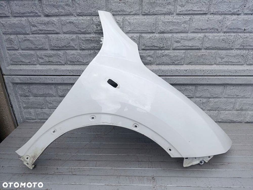 nissan juke 10-15 błotnik przedni prawy oryginał - 1