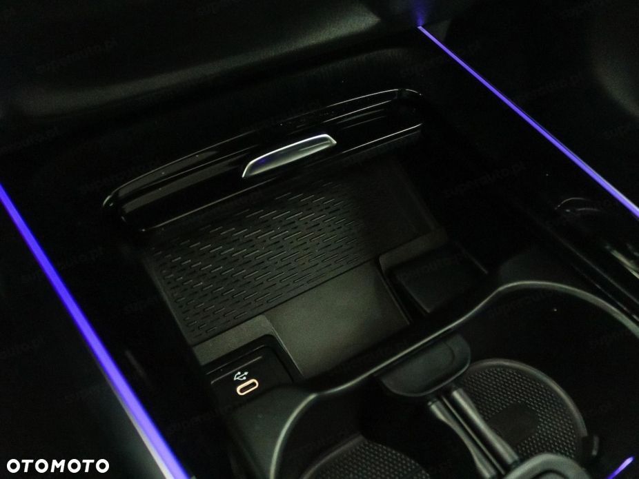 Mercedes-Benz GLB 200 d AMG Line 8G-DCT - 9