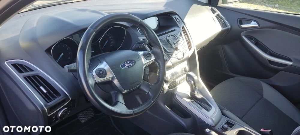 Ford Focus 1.6 TI-VCT Champions Edition - 11