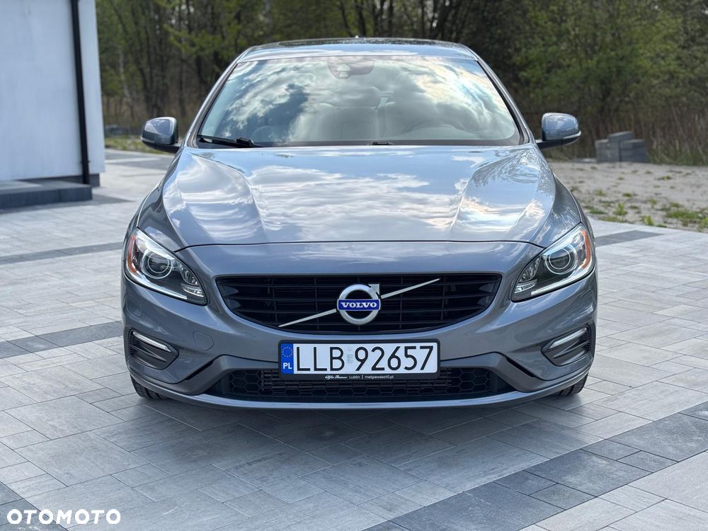 Volvo S60 - 2