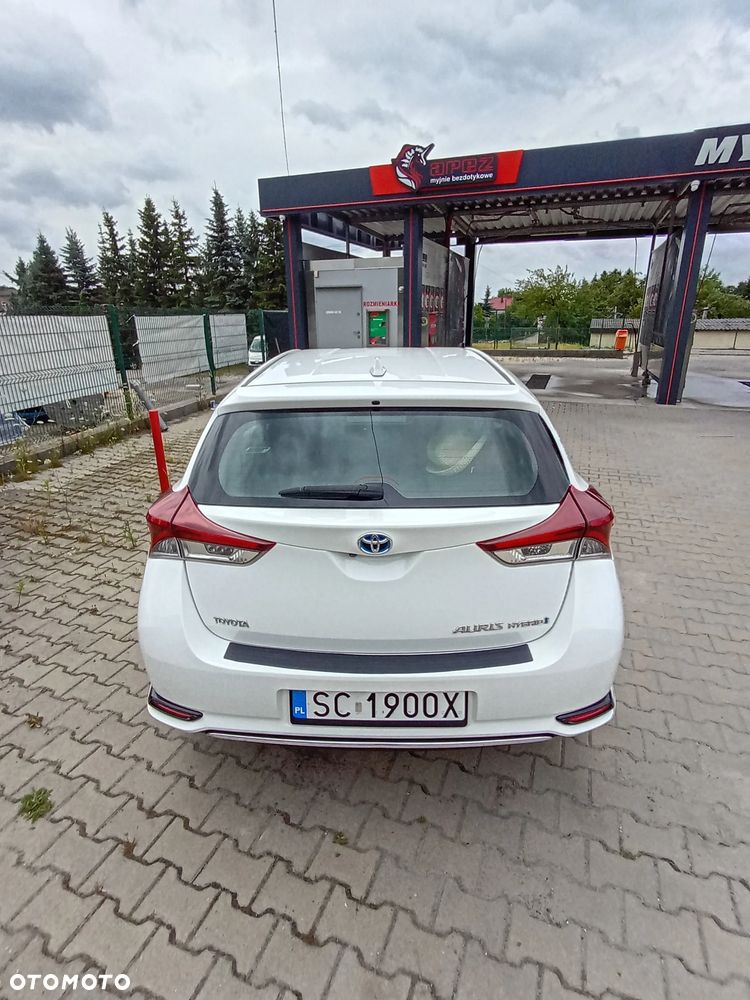 Toyota Auris 1.8 HSD Luna - 15