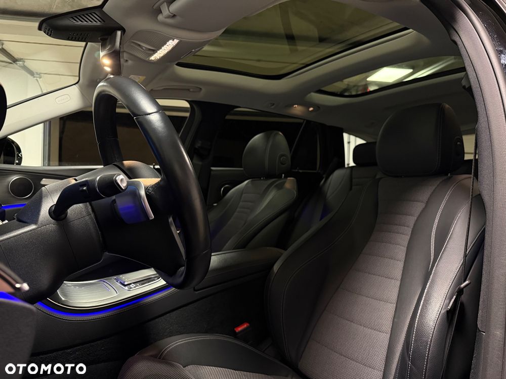 Mercedes-Benz Klasa E 220 d 9G-TRONIC Avantgarde - 21