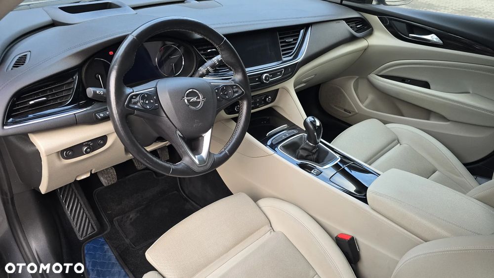 Opel Insignia 1.6 Direct InjectionTurbo Dynamic - 25