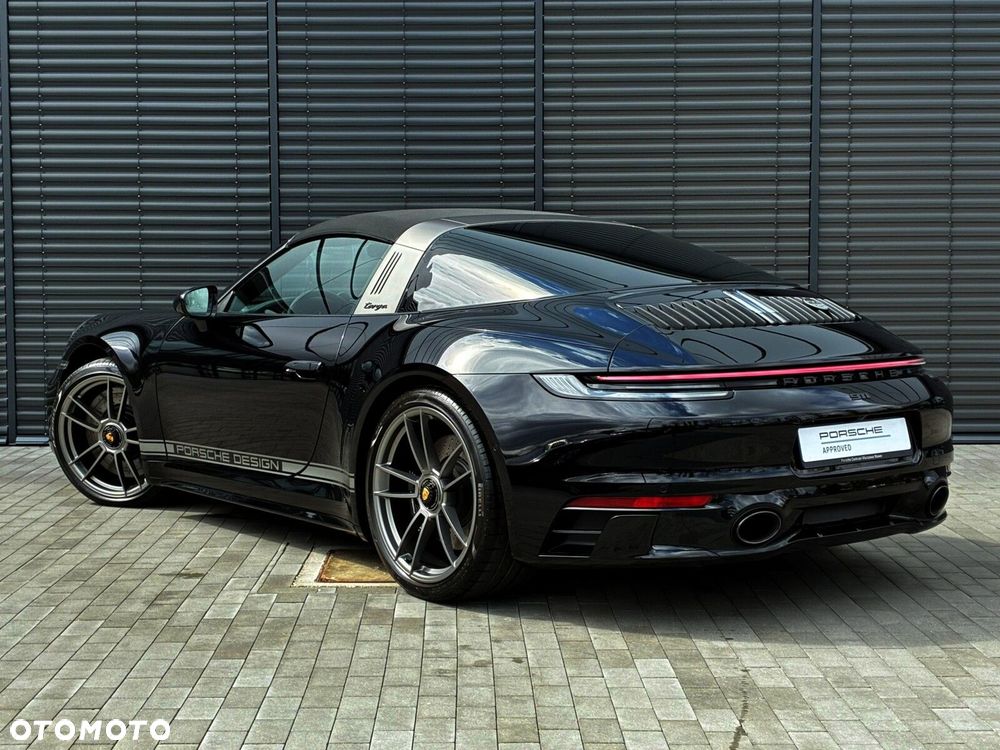 Porsche 911 - 4
