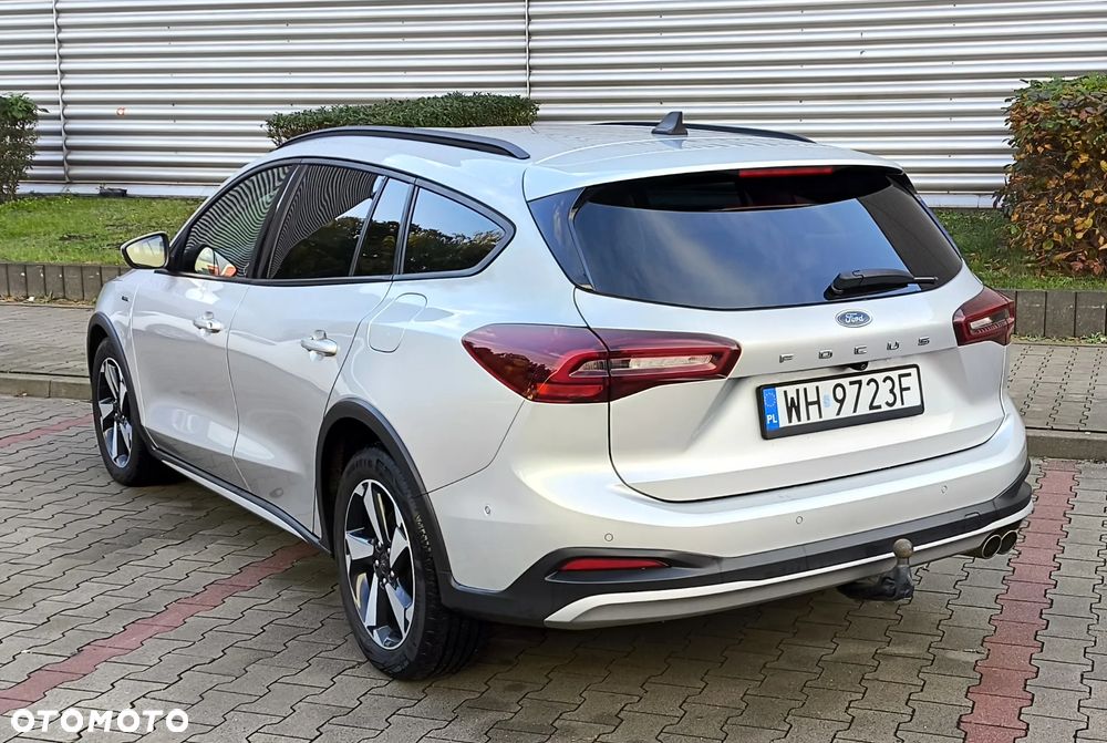 Ford Focus 2023 photo 4