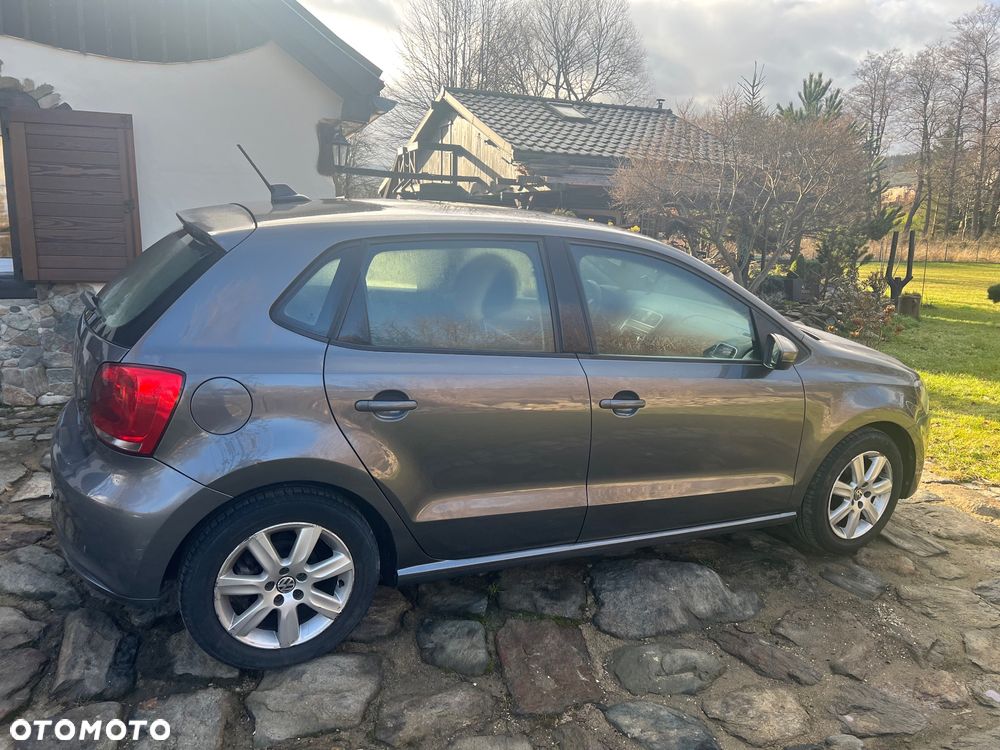 Volkswagen Polo 1.4 FSI Highline - 4