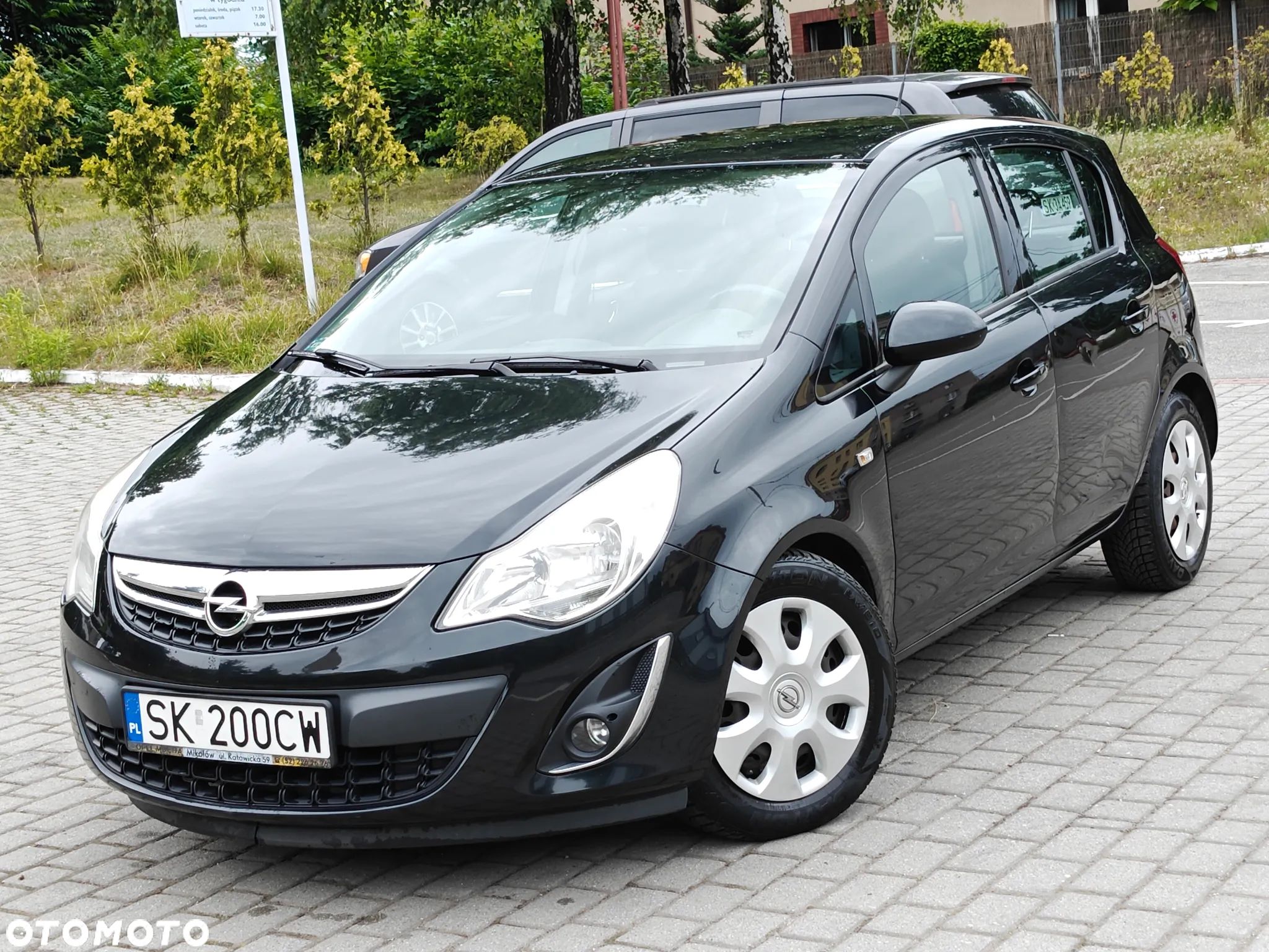 Opel Corsa 1.4 16V Cosmo - 1