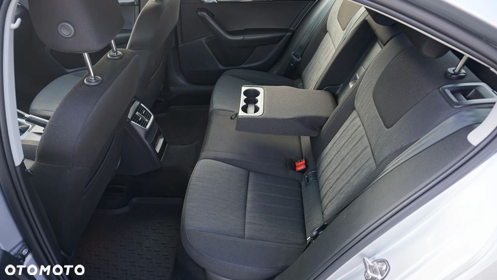Skoda Octavia 2.0 TDI SCR Style DSG - 16