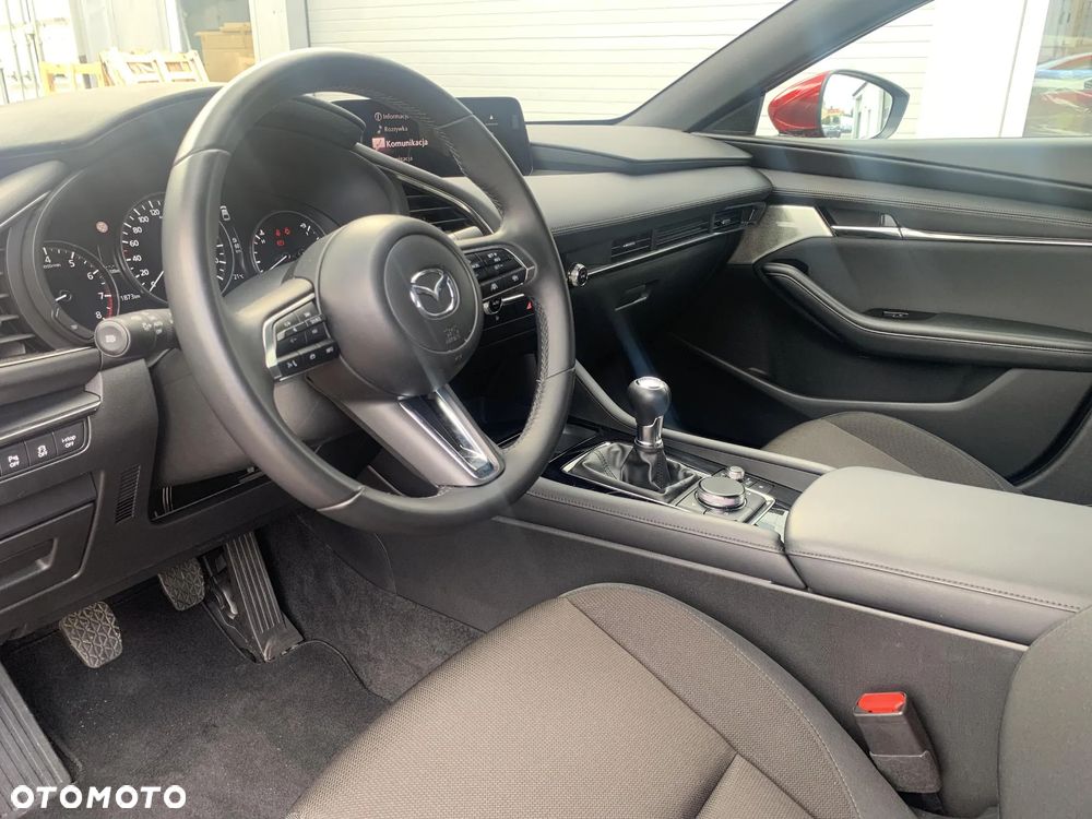Mazda 3 - 9