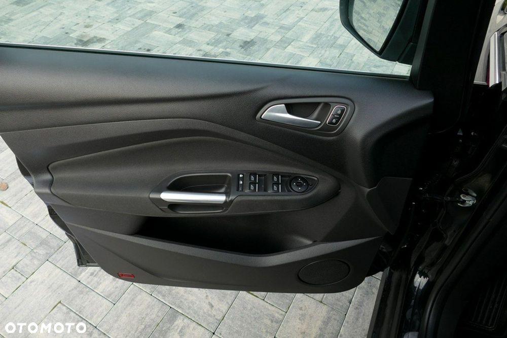 Ford Grand C-MAX 1.0 EcoBoost Start-Stopp-System Titanium - 24