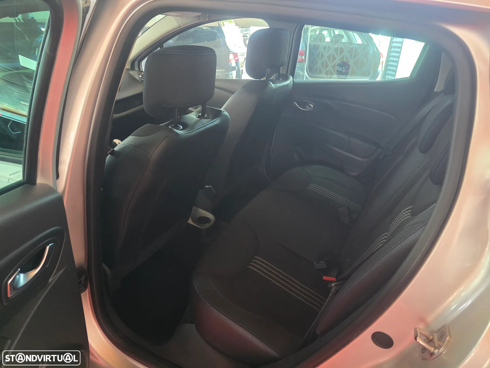Renault Clio 0.9 TCe GT Line - 23