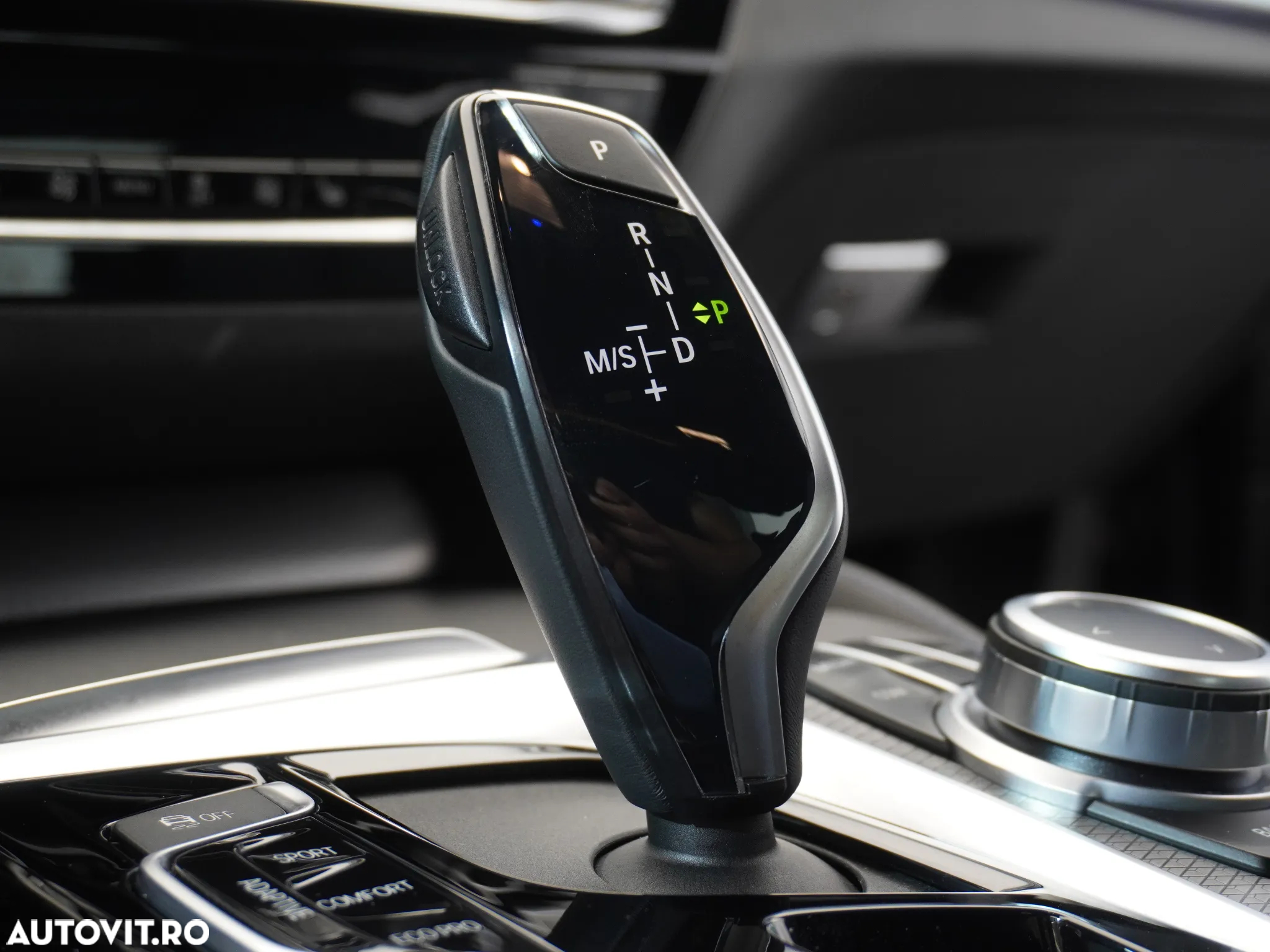 BMW Seria 5 530e - 37