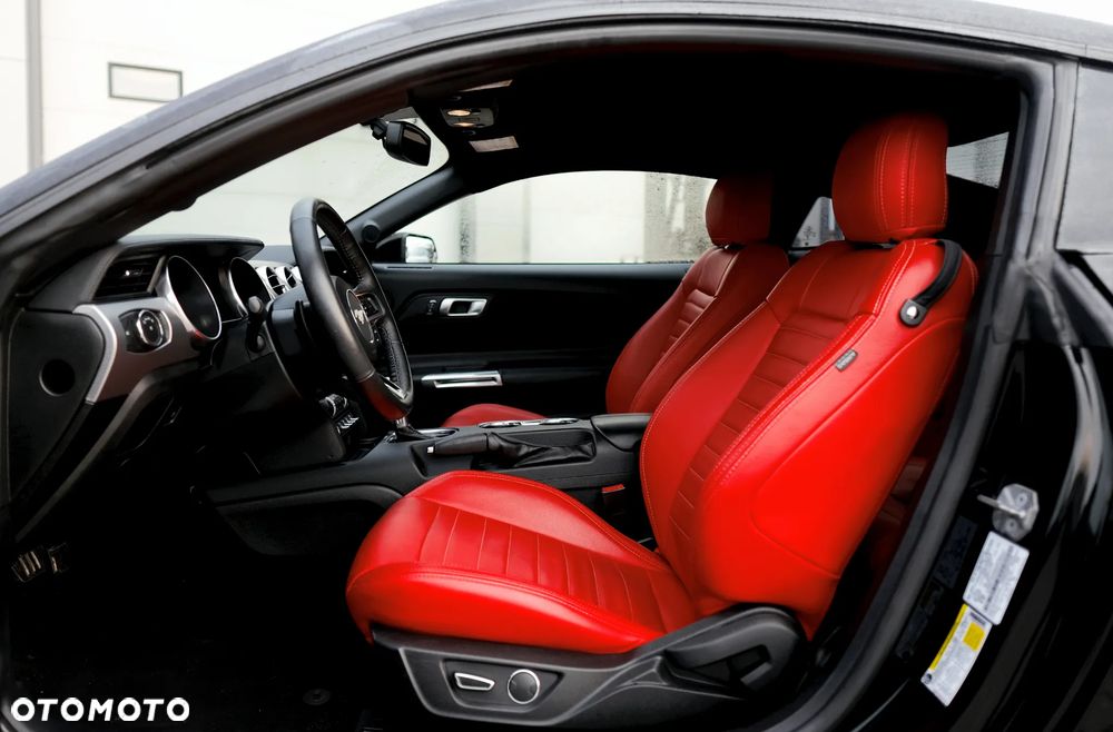 Ford Mustang 2.3 Eco Boost - 13