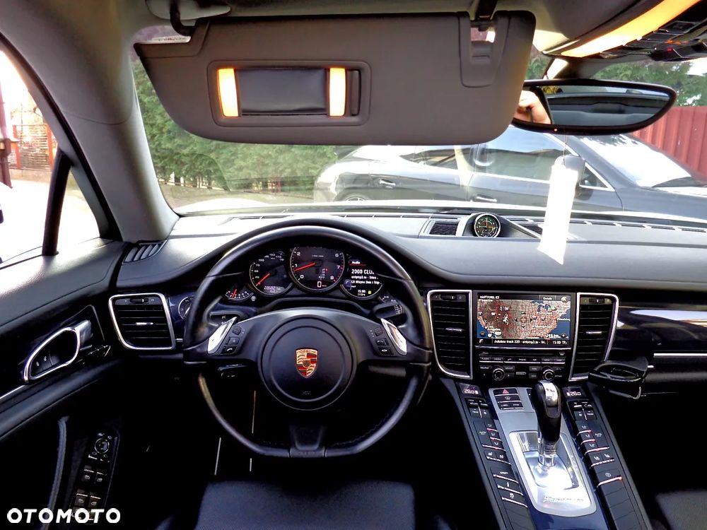 Porsche Panamera 4 PDK Edition - 16