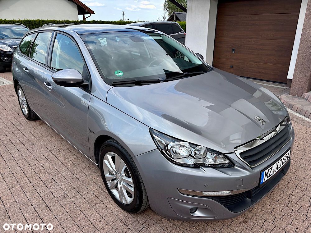Peugeot 308 1.6 e-HDi Allure S&S - 26