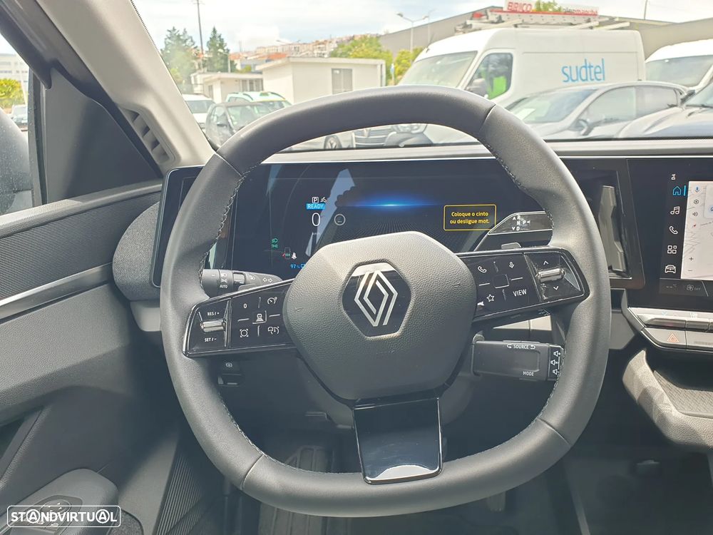 Renault Mégane E-Tech EV60 Evolution ER Optimum Charge — fotografia 11