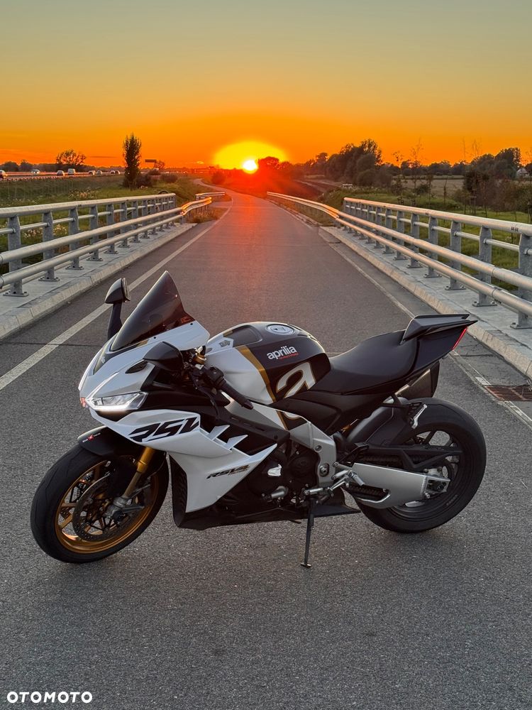 Aprilia RSV - 1