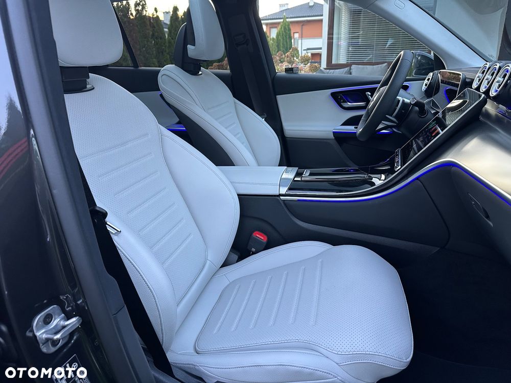 Mercedes-Benz GLC 220 d 4-Matic - 24