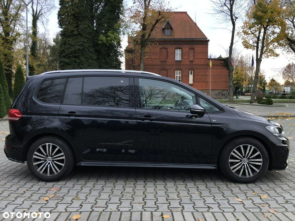 Volkswagen Touran - 5