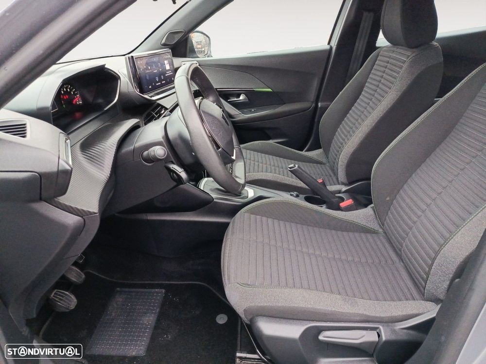Peugeot 2008 1.2 PureTech Active - 9