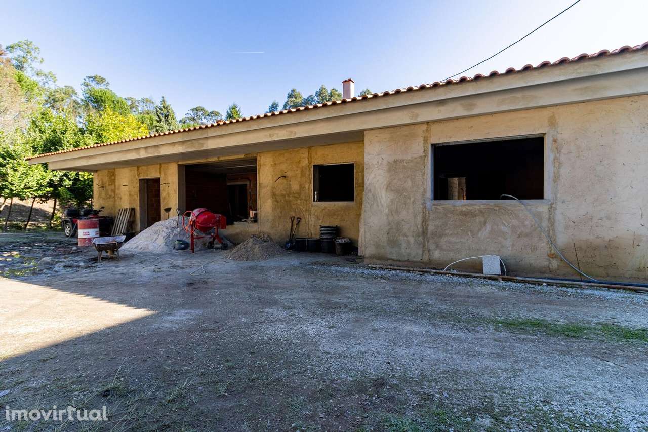 QUINTA COM TERRENO de 6500 m2 com projeto aprovado para 2 Moradias - Grande imagem: 3/14