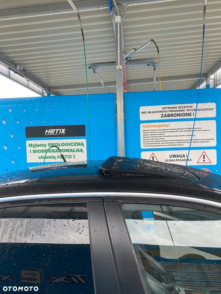 BMW Seria 3 325i - 12