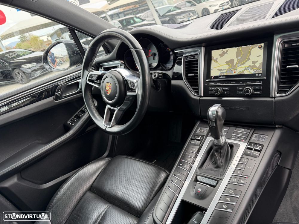 Porsche Macan S - 17
