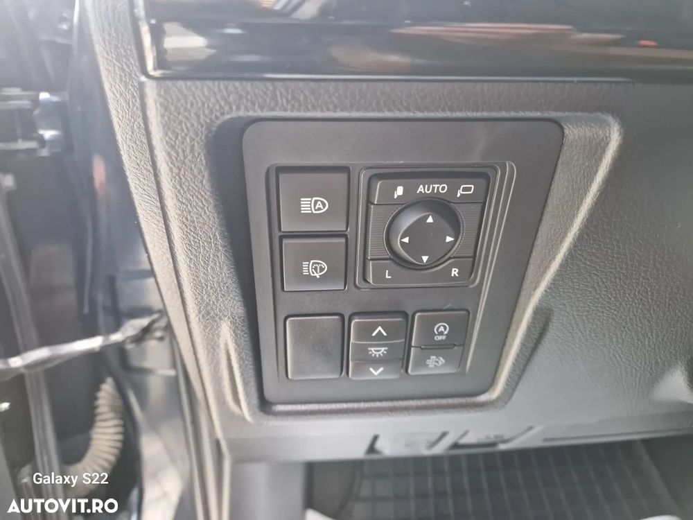 Toyota Land Cruiser 2.8l D-4D 204 CP A/T Luxury Black Matte Edition - 13
