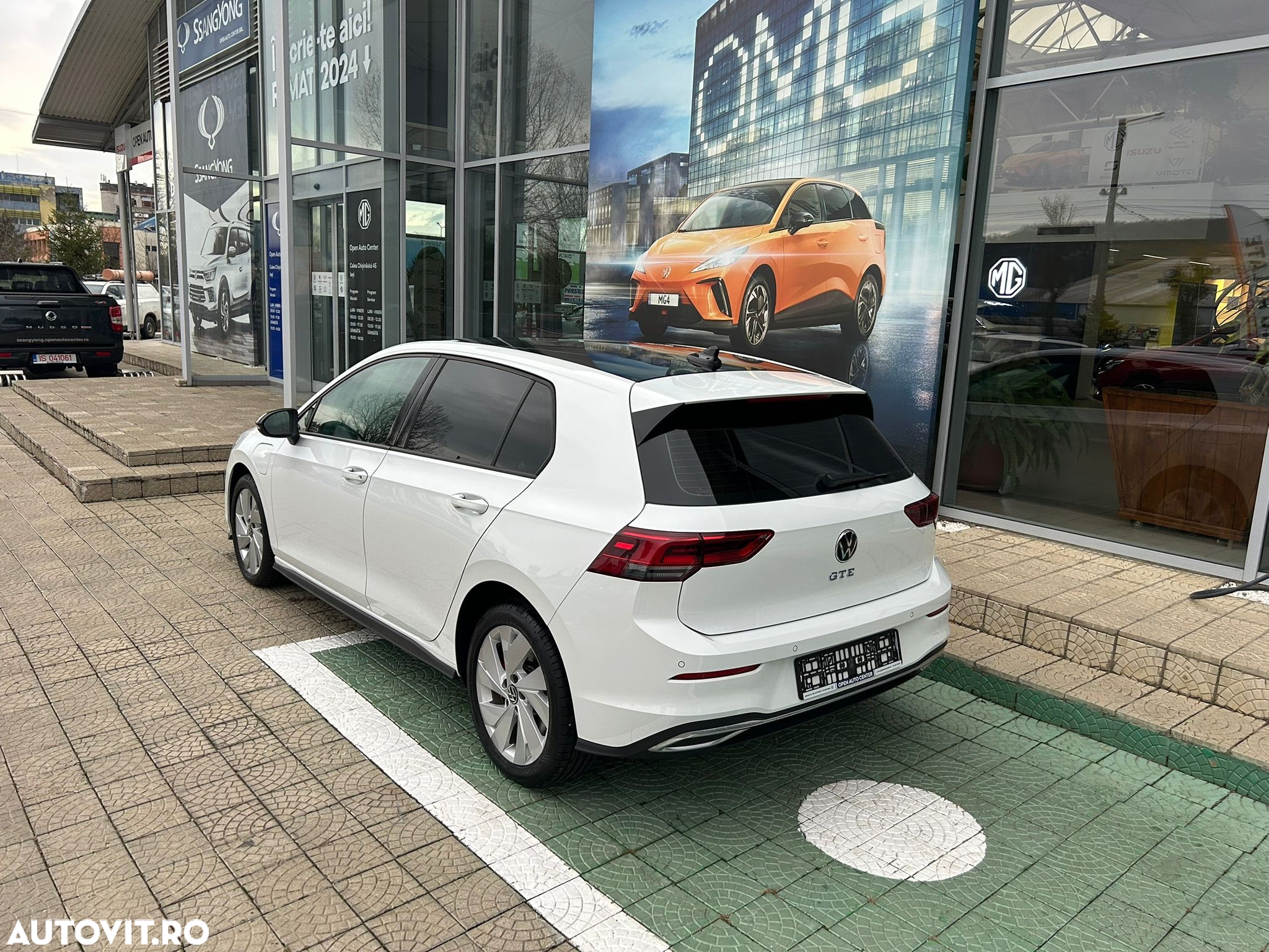 Volkswagen Golf 1.5 eHybrid OPF DSG GTE - 6