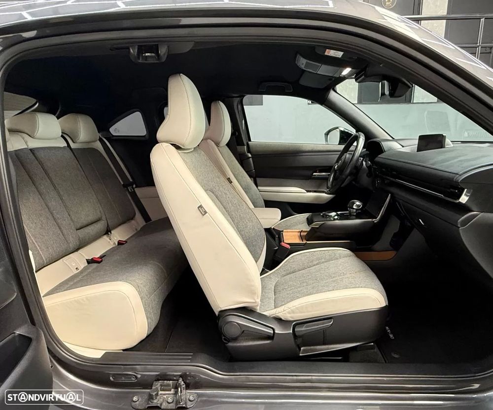 Mazda MX-30 e-SKYACTIV Exclusve-Line - 19