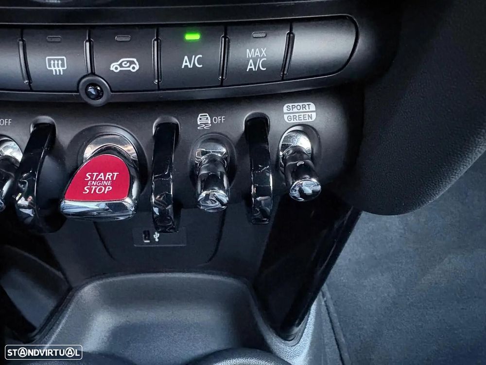 MINI 3 Portas John Cooper Works Auto Desportiva - 50