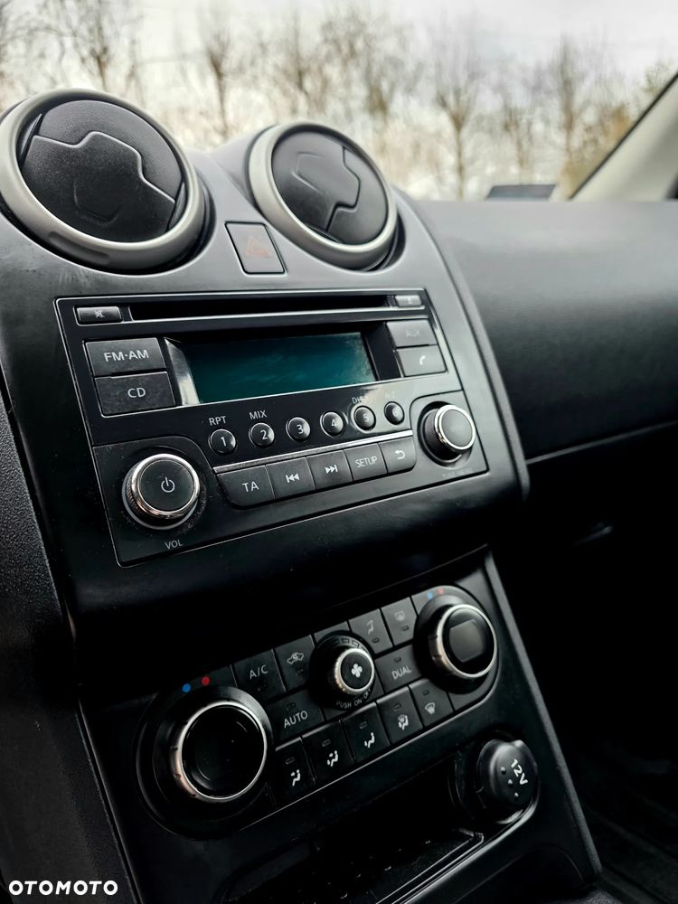 Nissan Qashqai 2.0 4x4 Acenta - 16