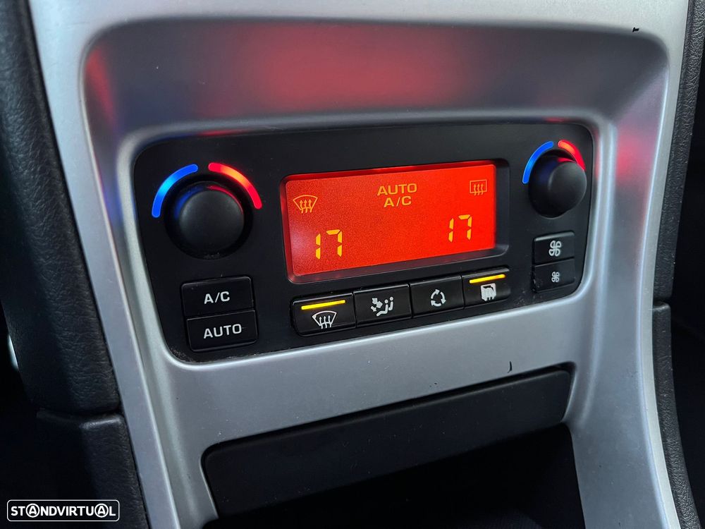 Peugeot 307 SW 1.6 HDi FAP Sport - 20