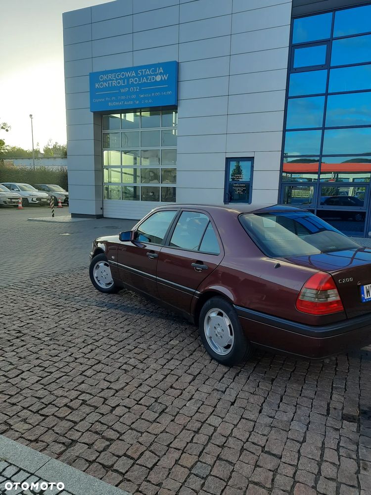 Mercedes-Benz Klasa C 200 Elegance - 8