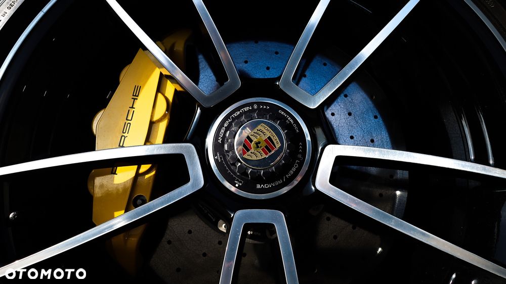 Porsche 911 - 27
