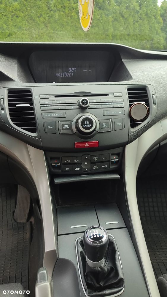 Honda Accord - 10