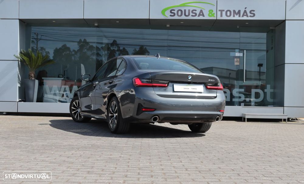 BMW 330 i Aut. Sport Line - 3