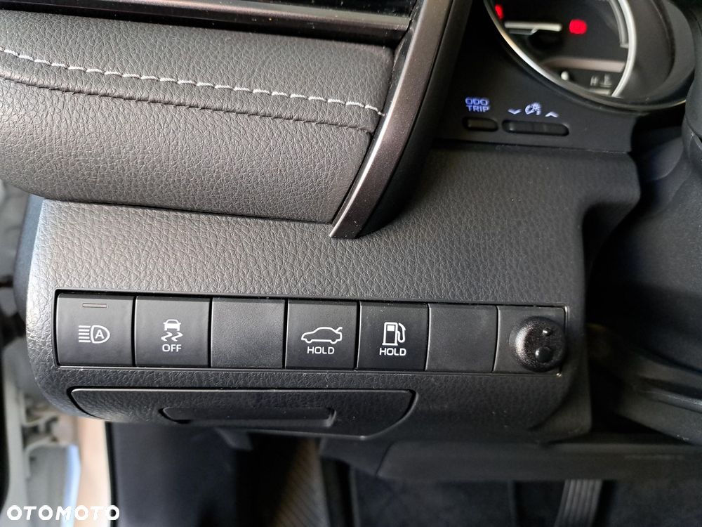 Toyota Camry 2.5 Hybrid Prestige CVT - 31