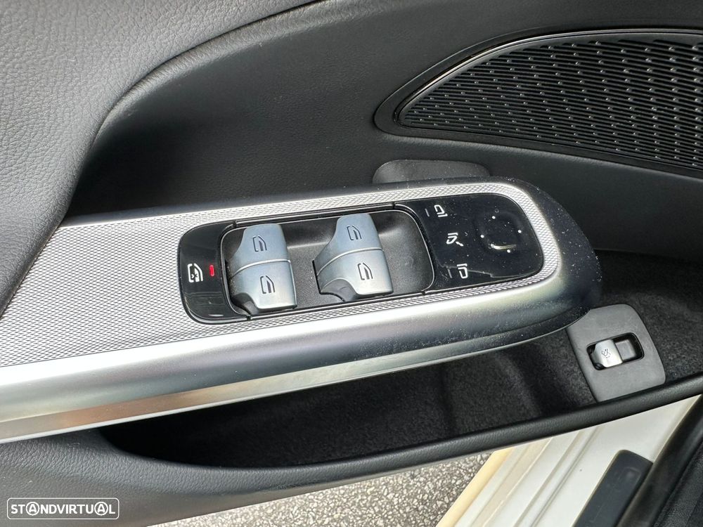 Mercedes-Benz E 300 de - 30