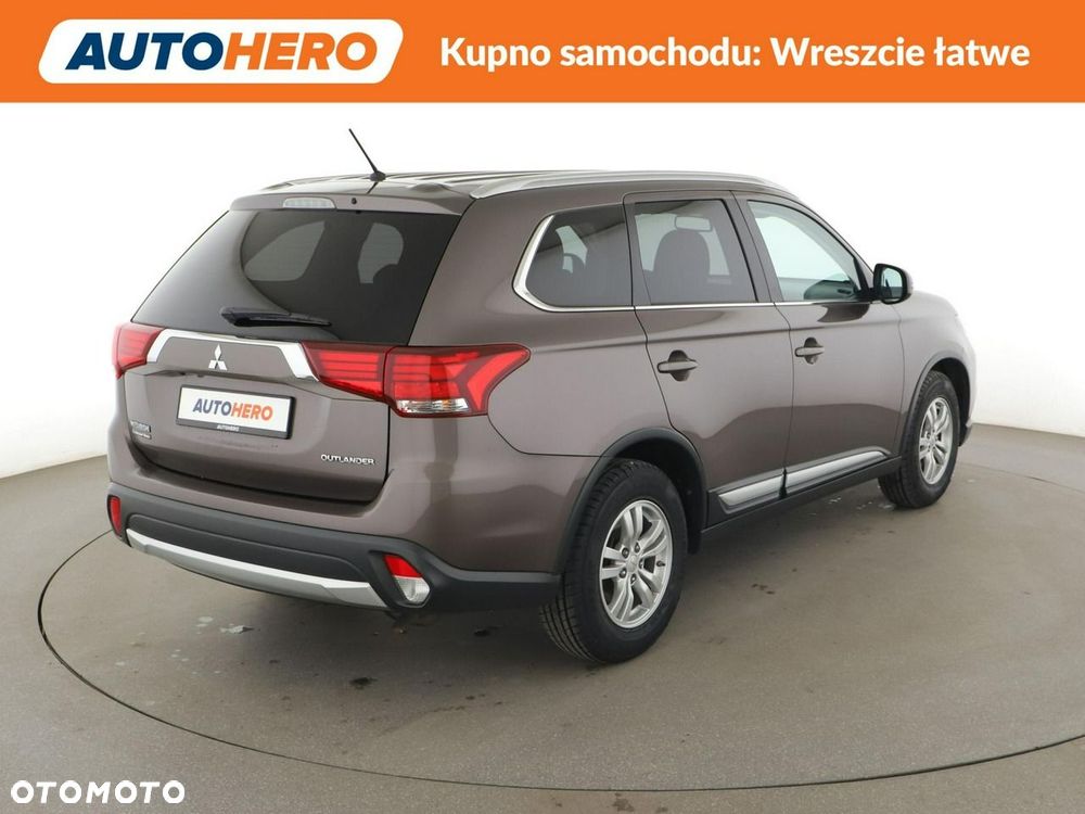 Mitsubishi Outlander 2.0 2WD SUV-Star - 8
