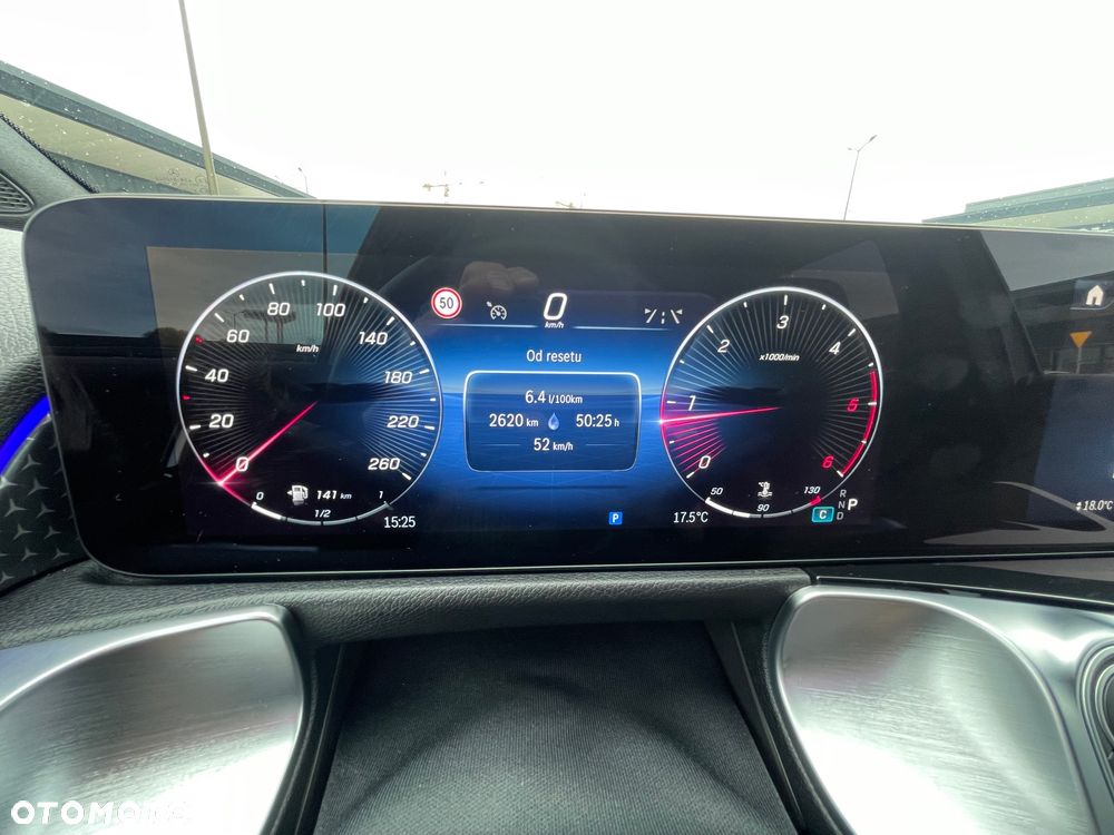 Mercedes-Benz GLB 200 d AMG Line 8G-DCT - 38